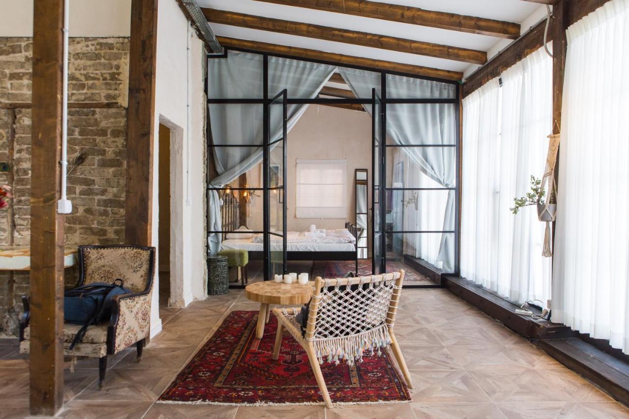 Vintage High Design Lofts -by Bookiz * Tel Aviv