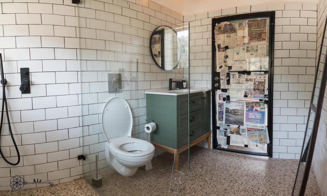 Vintage High Design Lofts -by Bookiz